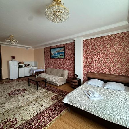 Sky House Astana Hotell Eksteriør bilde