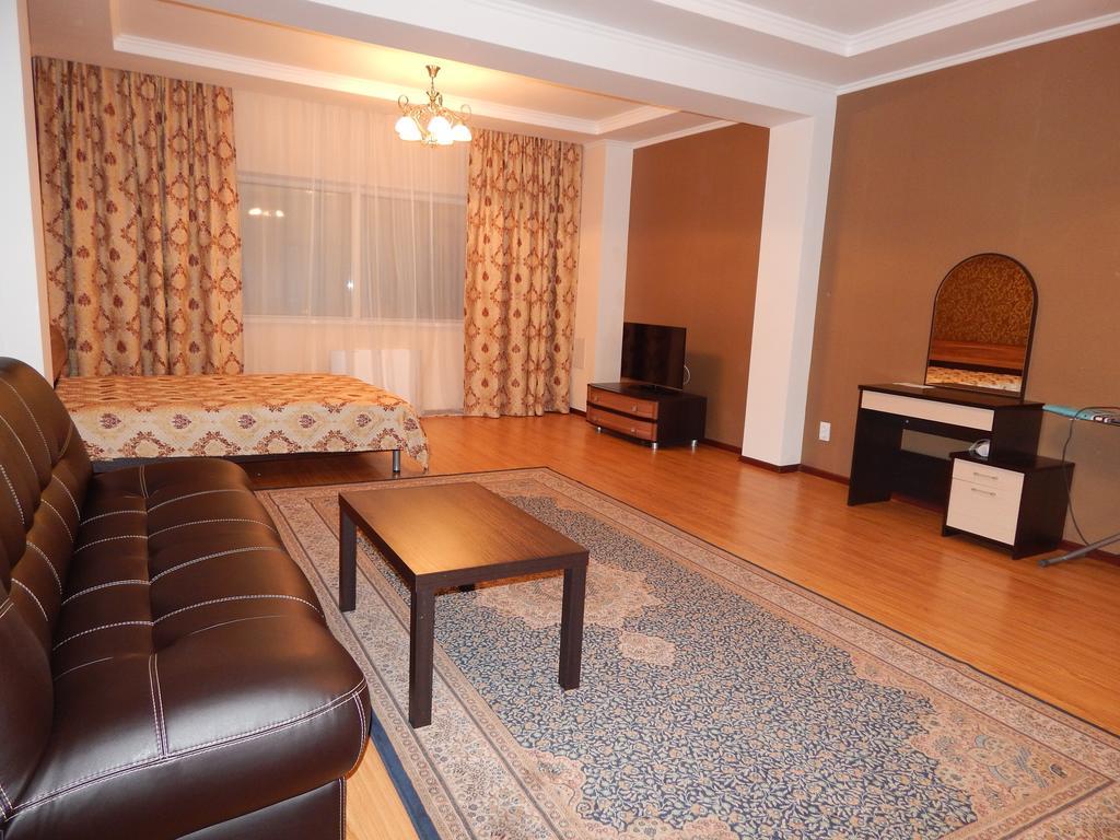 Sky House Astana Hotell Rom bilde