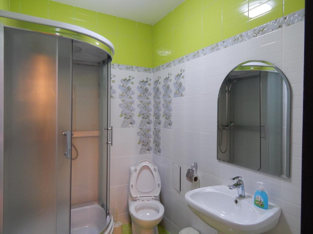 Sky House Astana Hotell Eksteriør bilde
